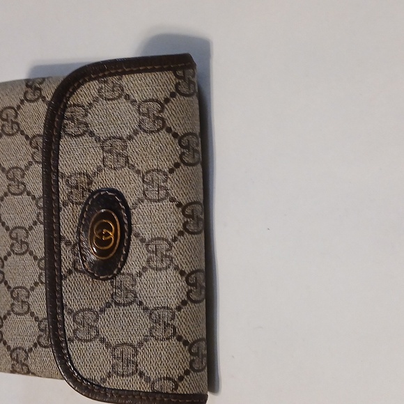 GUCCI CLUTCH EXCELLENT CONDITION - Picture 8 of 8